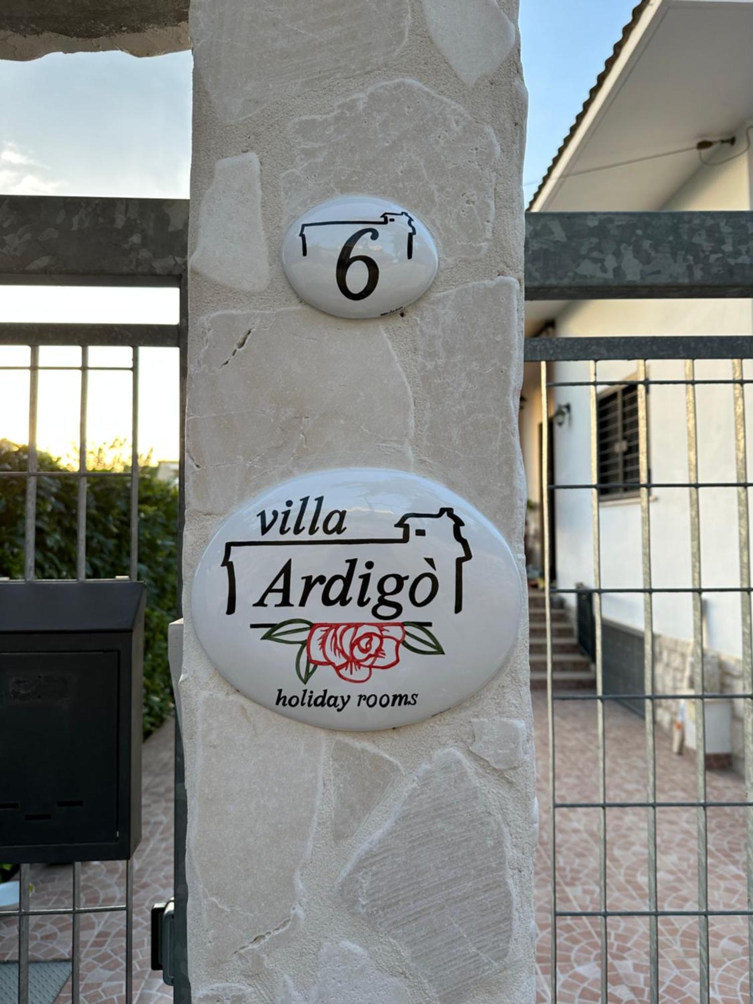 Villa Ardigo - Camera O Appartamento Bari Extérieur photo